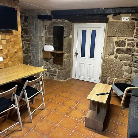 A Ribeira קסטרו קלדלאס