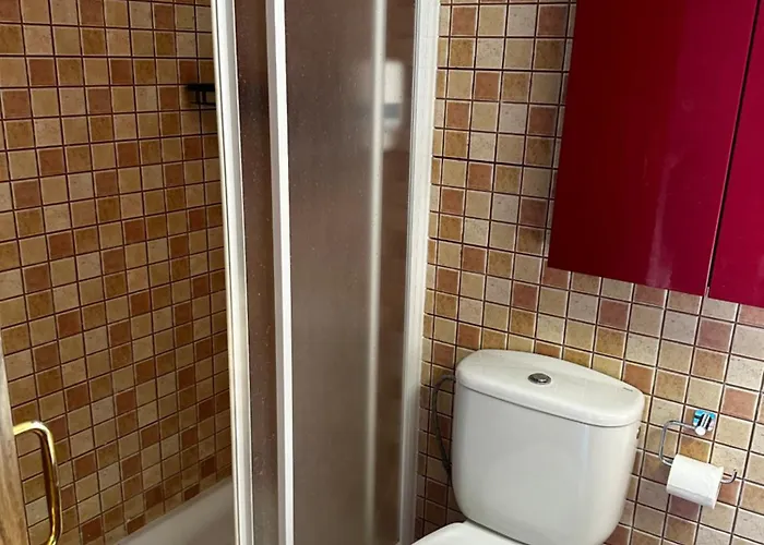 A Ribeira * קסטרו קלדלאס