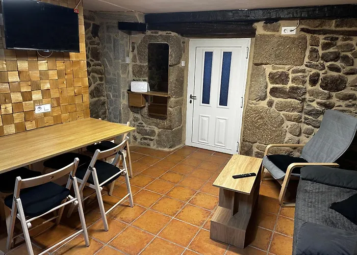 A Ribeira קסטרו קלדלאס